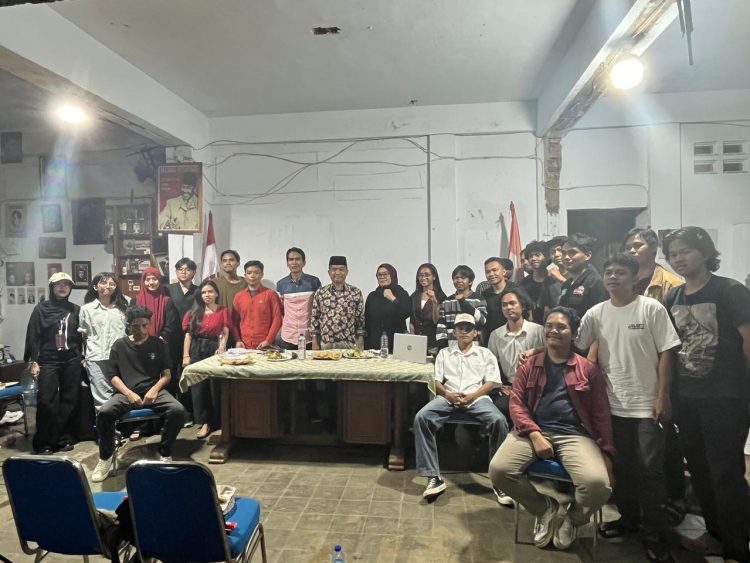 Bayang-Bayang Otoritarianisme dalam Wacana Pilkada Tidak Langsung