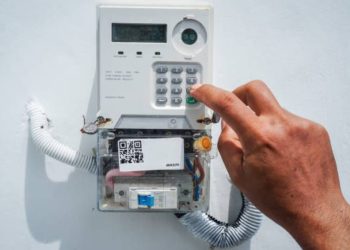 Listrik Huntara Digratiskan, Perkuat Pemulihan Warga Pascabencana Sumatra