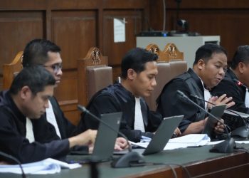 134 Perangkat Elektronik Disita Ahli Forensik Serahkan Laporan dalam Sidang Perintangan Perkara Marcella Santoso dkk