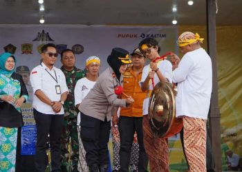 Wakapolres Bontang Hadiri Pembukaan HUT ke-7 RKB dan Festival Budaya Kutai