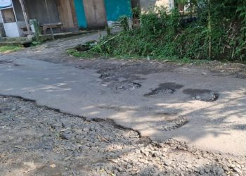 Pandeglang Banten Darurat Jalan Rusak: Janji Program Gubernur Dipertanyakan