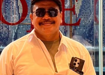 Prof Sutan Nasomal: Tangkap Penipu Umroh yang Telantarkan 24 Jemaah Asal Madura di Mekkah!