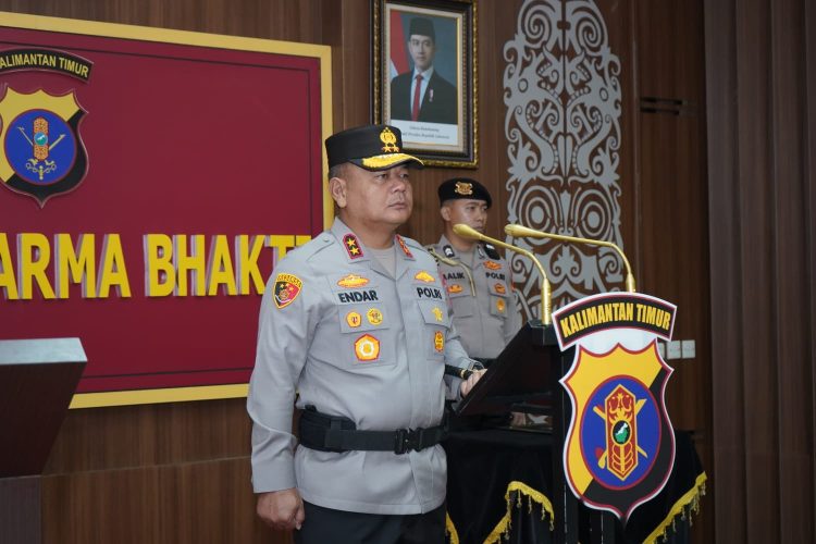 Sertijab Kabid Propam Polda Kaltim, Kapolda Tekankan Ketegasan dan Integritas