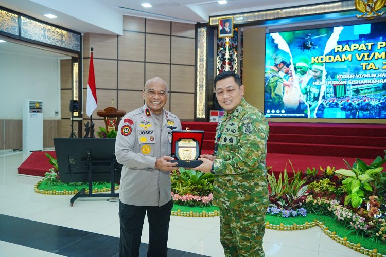 Sinergitas Menguat, Wakapolda Kaltim Hadiri Rapim Kodam VI/Mulawarman 2026