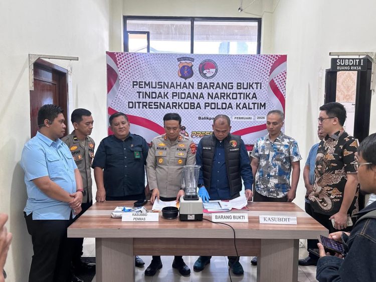 Heboh! ABH Tertangkap Bawa Ekstasi di Samarinda, Polisi Langsung Musnahkan Barang Bukti