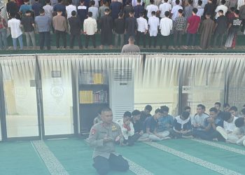 Menumbuhkan Karakter Religius Sejak Dini, Brimob Hadir Dampingi Siswa SMA Kemala Bhayangkari 1 Medan