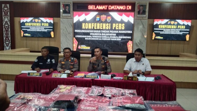 Digempur Polisi! 44 Kasus Narkotika Terbongkar di Balikpapan, Sabu & Ribuan Ekstasi Disita