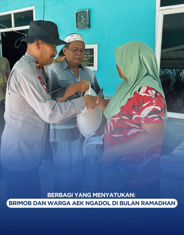 Berbagi yang Menyatukan: Brimob dan Warga Aek Ngadol di Bulan Ramadhan