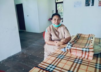 Puskesmas Pembantu (Pustu) Kampung Pigapu, Distrik Iwaka melayani 5-6 orang pasien tiap hari.