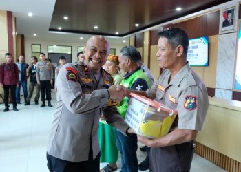 Pastikan Harga Sembako Stabil, Wakapolda Kaltim Tinjau Langsung Gerakan Pangan Murah di Balikpapan