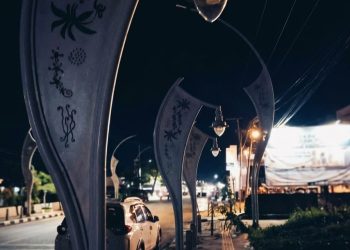 Rampung Dibangun, Lampu Trotoar Jalan Diponegoro Tak Menyala