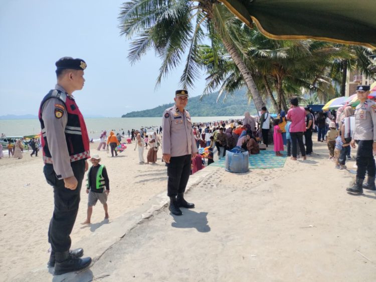 Amankan Libur Lebaran 2026, Polres Tapteng Terjunkan 77 Personel di Berbagai Objek Wisata 