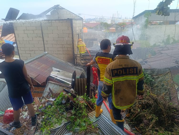 Detik-Detik Mencekam Kebakaran di Balikpapan Barat, Warga Panik Berhamburan