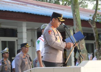 Kapolres Langkat Pimpin Upacara di SMAN 1 Stabat, Tekankan Disiplin, Anti Narkoba dan Bijak Bermedsos