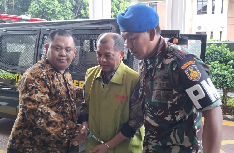 Tiga Terdakwa Kasus Korupsi Satelit Kemenhan Jalani Sidang Perdana di Pengadilan Militer Jakarta