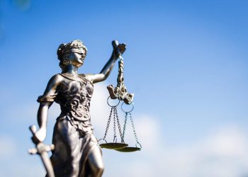 Penegak Hukum Dinilai Lemah Hadapi Koruptor Kakap Beraset Triliunan dan Berjejaring Kekuasaan