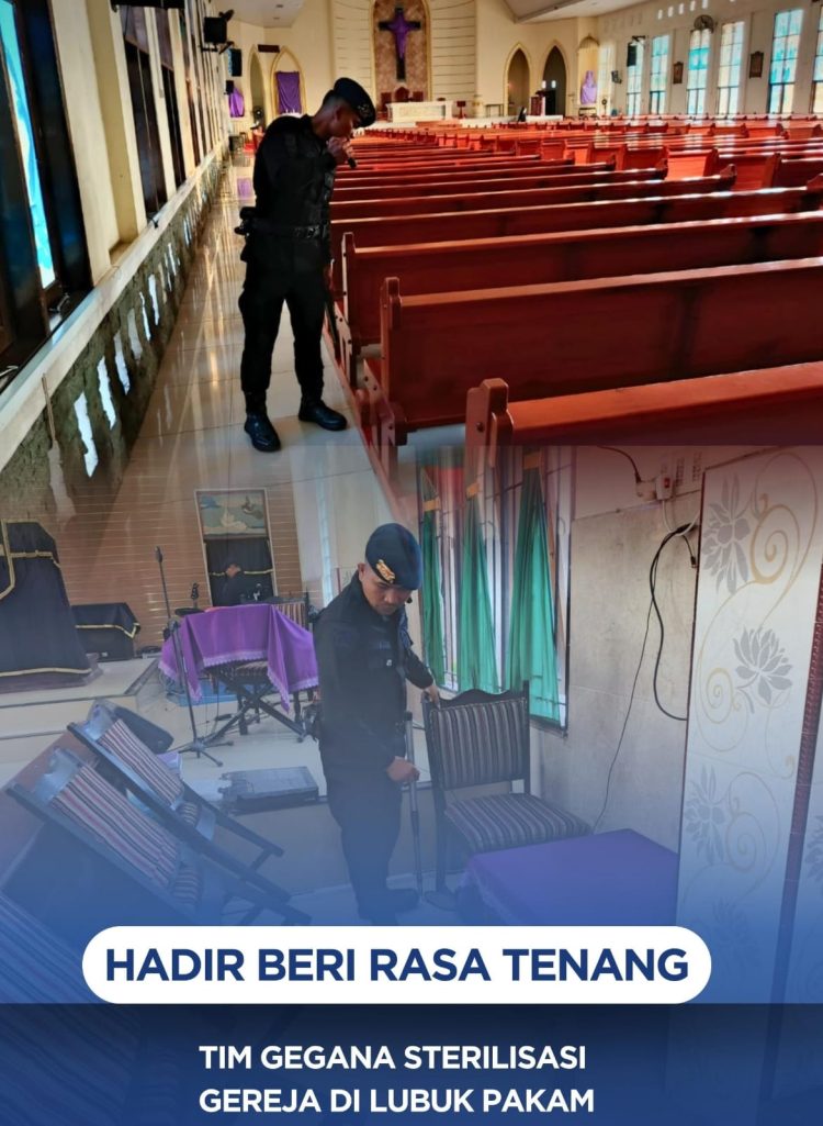 Hadir Beri Rasa Tenang, Tim Gegana Sterilisasi Gereja di Lubuk Pakam