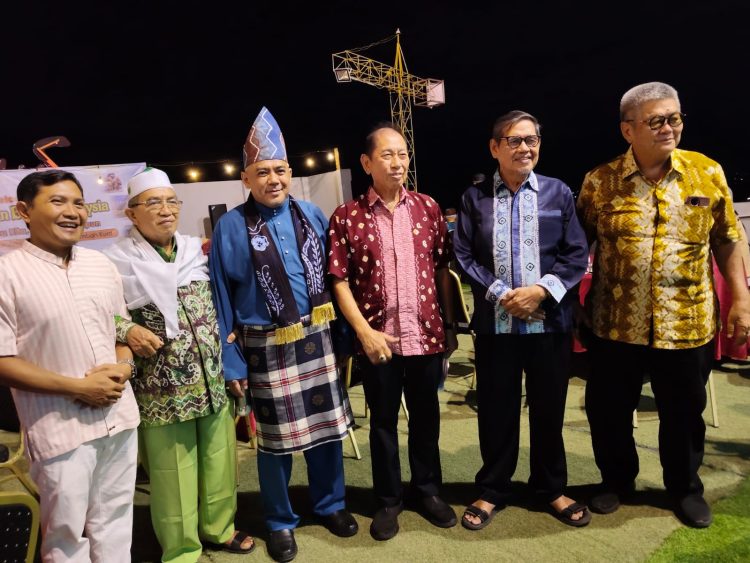 Jejak Warisan Banjar: Lawatan Budaya Rombongan Malaysia di Banjarmasin