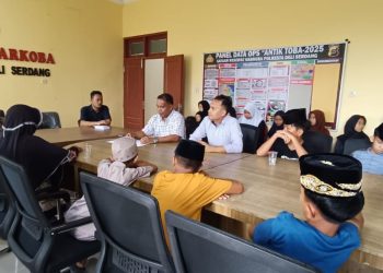 Merupakan momentum menguatkan nilai kemanusiaan, Sat Narkoba Polresta Deli Serdang Berikan Santunan kepada Anak Yatim Piatu