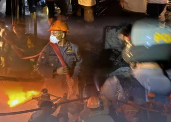 Kobaran Api di Gunung Sitoli Berhasil Dijinakkan! Sinergi Personel Brimob Polda Sumut Bersama Tim Gabungan Selamatkan Kawasan Pertokoan