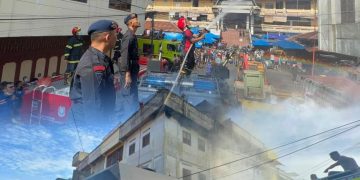 Gerak Cepat Brimob Sumut! AWC Diterjunkan, Kebakaran Ruko di Pematangsiantar Berhasil Dikendalikan Tanpa Korban Jiwa