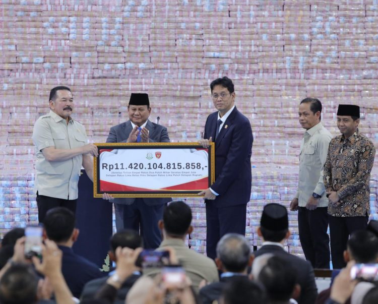 Negara Selamatkan Rp11,4 Triliun dan Rebut Kembali Jutaan Hektare Hutan, Satgas PKH Perkuat Penegakan Hukum