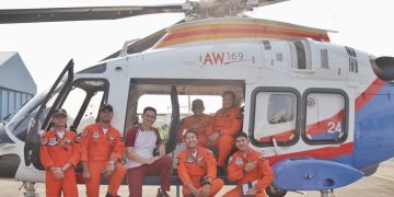 Dari IT, Road Manager, hingga Pilot Helikopter, AKP Tri Husada Wahyu Andromeda Resmi Pimpin Polsek Mamajang   