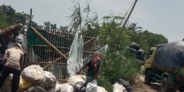 Dugaan Upeti Rp300 Ribu Per Truk, TPA Liar di Sukadiri Diduga Milik Oknum ASN