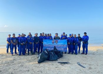 Jum’at ASRI, Sentuhan Elegan Polairud Polda Kaltim Menjaga Harmoni Pesisir Balikpapan