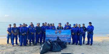Jum’at ASRI, Sentuhan Elegan Polairud Polda Kaltim Menjaga Harmoni Pesisir Balikpapan