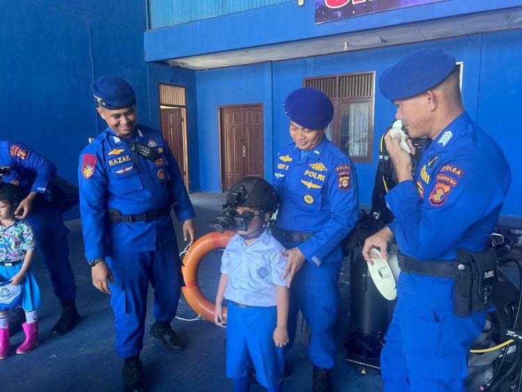 Ditpolairud Polda Kaltim Tanamkan Edukasi Keselamatan dan Cinta Lingkungan Sejak Dini