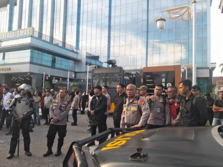 Wakapolda Kaltim Pantau Aksi di Samarinda, Pengamanan Humanis Jaga Kondusivitas