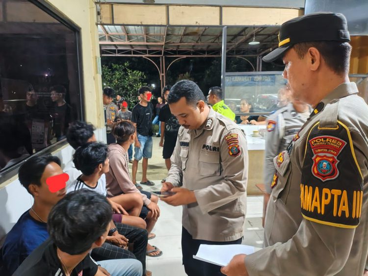 Polres Tapteng Redam Potensi Tawuran Remaja di Rusunawa Pandan, Sebilah Parang Disita