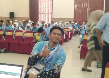 Rizki DA Tunaikan Haji Menggantikan Ayah