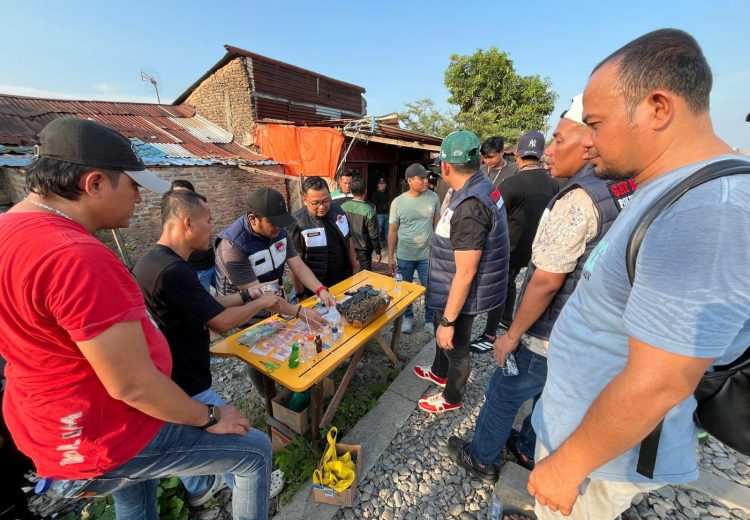 Gerebek Kawasan Pinggiran Rel, Polrestabes Ciduk 4 Pelaku Narkoba
