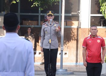 Kapolres Pematangsiantar Pembina Upacara Bendera di SMA Sultan Agung, Jauhi Narkoba 