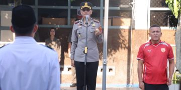 Kapolres Pematangsiantar Pembina Upacara Bendera di SMA Sultan Agung, Jauhi Narkoba 