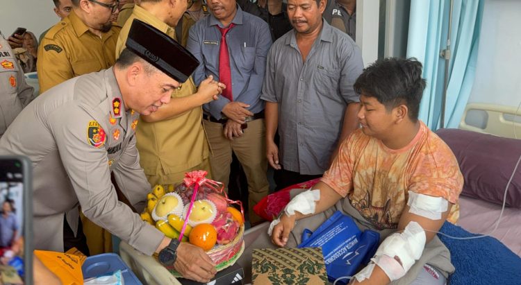 KAPOLRES BINJAI JENGUK KORBAN BEGAL PELAJAR PASTIKAN PENDAMPINGAN DAN PENANGANAN MAKSIMAL