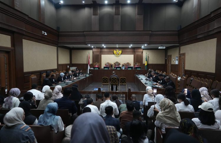 Putusan Majelis Hakim Terhadap Terdakwa IBAM  Perkara Korupsi Digitalisasi Pendidikan  Pengadaan Chromebook Kemendikbudirstek