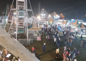 Olahraga Terganggu Lapak dan Wahana, Publik Soroti Perizinan terhadap Pasar Malam di Alun-Alun Galang