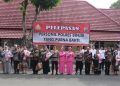 Polres Binjai Lepas Personil Yang Purnabakti Dengan Tradisi Kepolisian