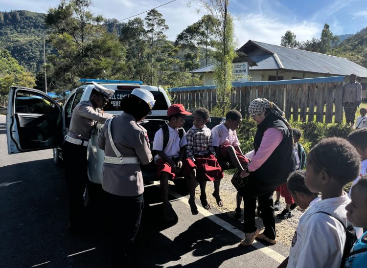SINERGI TRCPPA INDONESIA DAN POLRES LANNY JAYA
