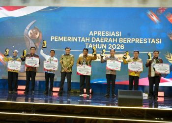 Apresiasi Pemda Berprestasi di Region Sulawesi, Menko Polkam: Tingkatkan Kerjasama Untuk Kesejahteraan Rakyat