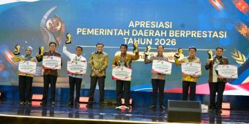 Apresiasi Pemda Berprestasi di Region Sulawesi, Menko Polkam: Tingkatkan Kerjasama Untuk Kesejahteraan Rakyat