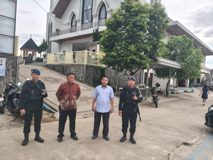 Brimob Kaltim Siaga Penuh, Amankan Ibadah Minggu di Samarinda