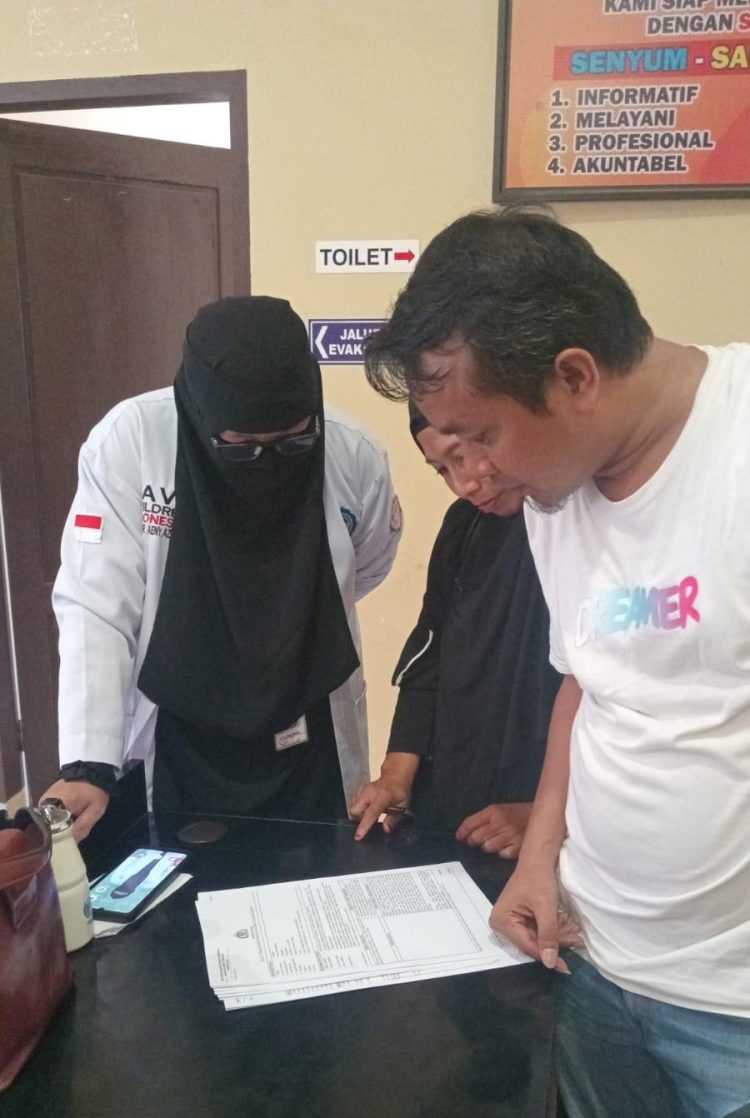 KASUS PEMERKOSAAN BERENCANA DISERTAI ANCAMAN PEMBUNUHAN & PEREKAMAN VIDEO ASUSILA TERJADI DI KOLAKA