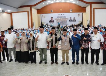 Ketua PPIH dan Bupati Batu Bara Sambut Hangat Kepulangan Kloter 04 Debarkasi Medan dari Tanah Suci