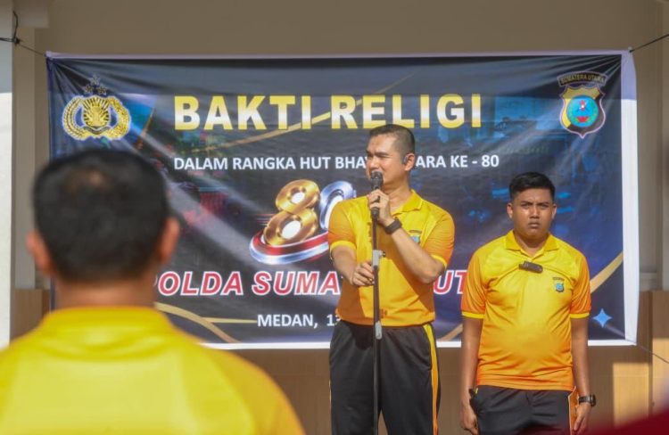 Sambut HUT Bhayangkara ke-80, Polda Sumut Gelar Bakti Religi di Gereja Oikumene dan Masjid Al-Hidayah