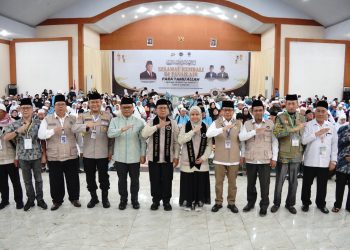 Ketua PPIH Sambut Kepulangan Kloter 12 Debarkasi Medan, 357 Jemaah Haji Didorong Menjadi Teladan Kemabruran di Tengah Masyarakat