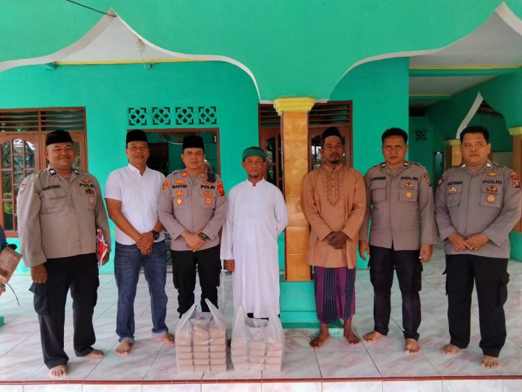 Serap Aspirasi Warga, Polsek Salapian Gelar Jumat Curhat di Desa Naman Jahe